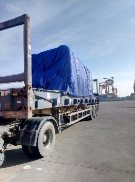 Help customers export two special cabinets to Vietnam